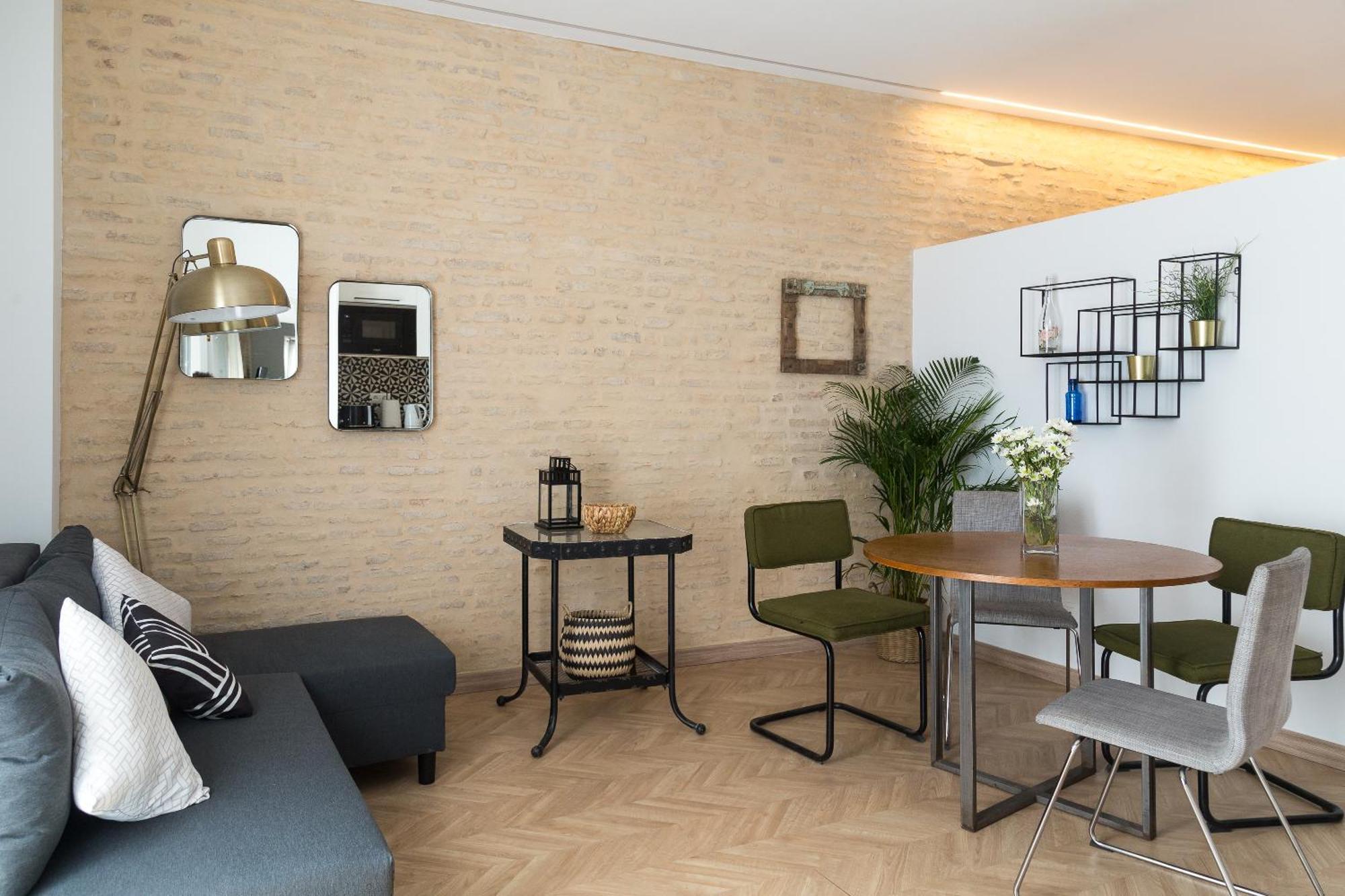 Center Apartment Fully Eqquiped Opcional Breakfast Севиля Екстериор снимка