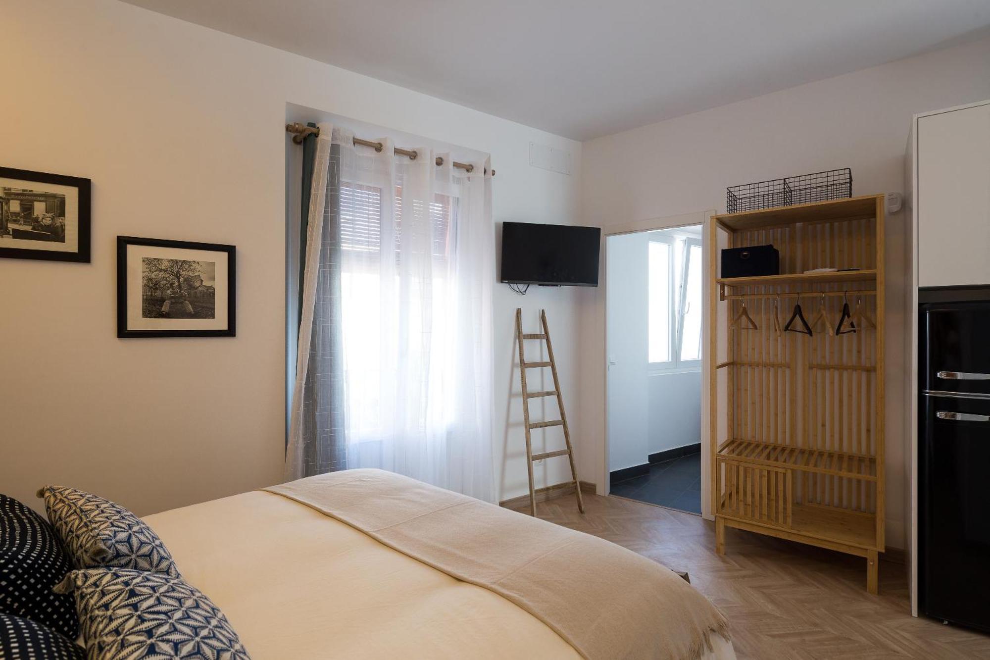Center Apartment Fully Eqquiped Opcional Breakfast Севиля Екстериор снимка