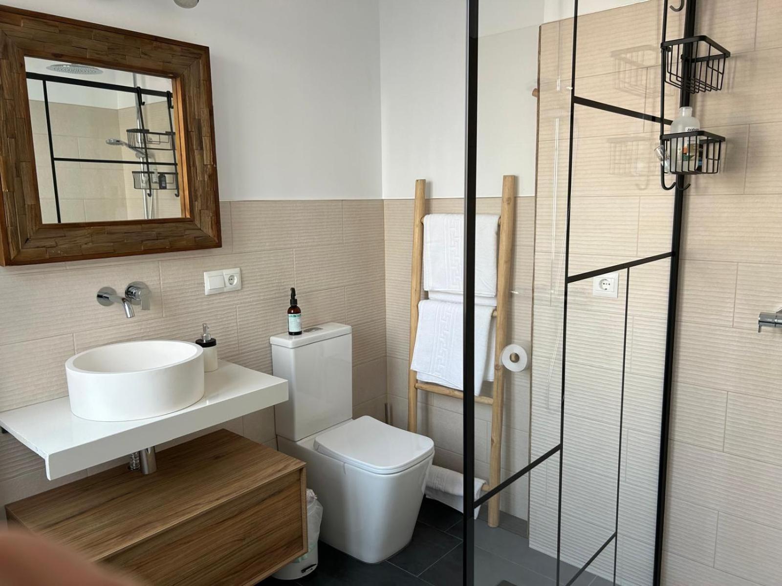 Center Apartment Fully Eqquiped Opcional Breakfast Севиля Екстериор снимка